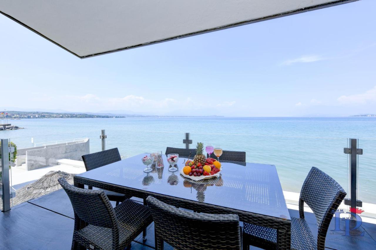 Desenzanoloft Official Partner Marriott Homes & Villas - Villa Meraviglia Desenzano del Garda Kültér fotó